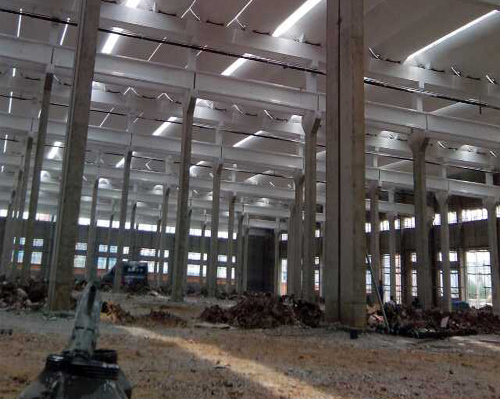 1萬平方屋面彩鋼瓦隔熱涂裝大概什么價格 1萬平方屋面彩鋼瓦隔熱涂裝大概什么價格